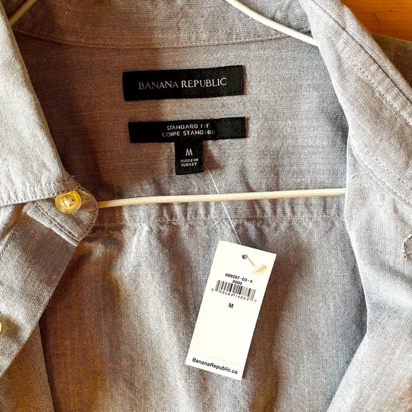 Banana Republic standard fit shirt men's (New with tags) - Picture 2 of 3